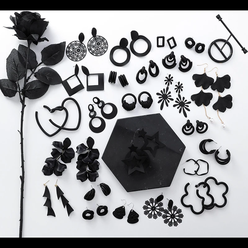 

AVEBIEN Retro Black Earrings Exaggerated Geometry Hoop Earrings Flowers Dangle Earrings for Women 2020